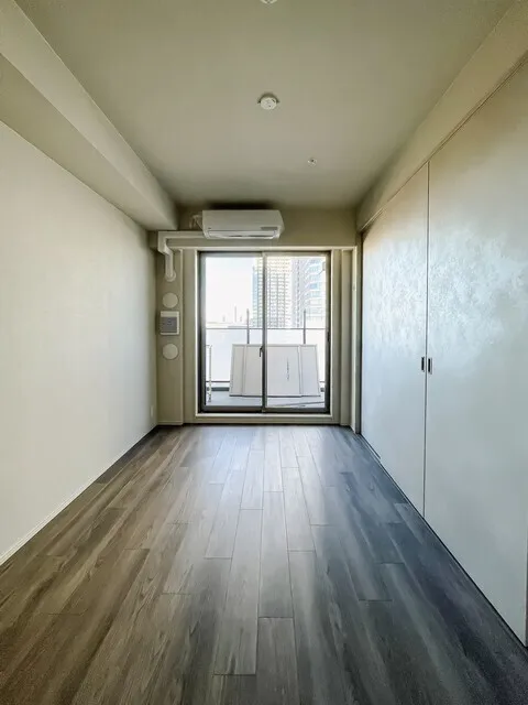 Royal Parks Ariake - Interior - ["Flooring", "Floor", "Ceiling"]