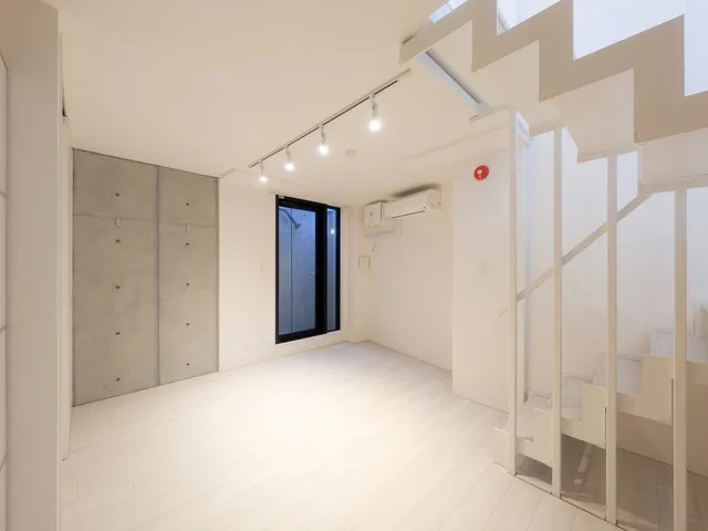 Grand Paseo Meguro Senzoku - Interior - ["Wood", "Flooring", "Floor"]