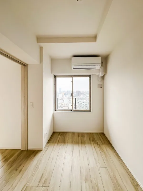 Prince Due Kamiya - Interior - ["Flooring", "Floor", "Wood flooring"]