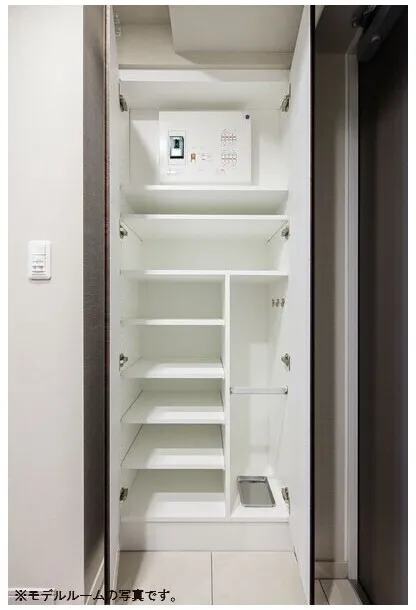 Comforia Magome - Interior - ["Machine", "Household hardware", "Cupboard"]