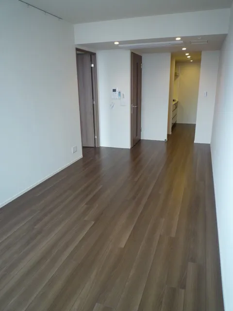 Maison Calme - Interior - ["Brown", "Property", "Fixture"]