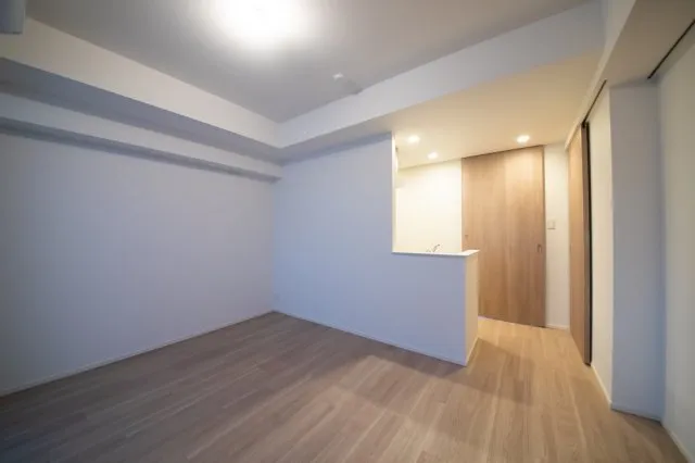 Proud Flat Tsukishima Avenue - Interior - ["Building", "Wood", "Hall"]
