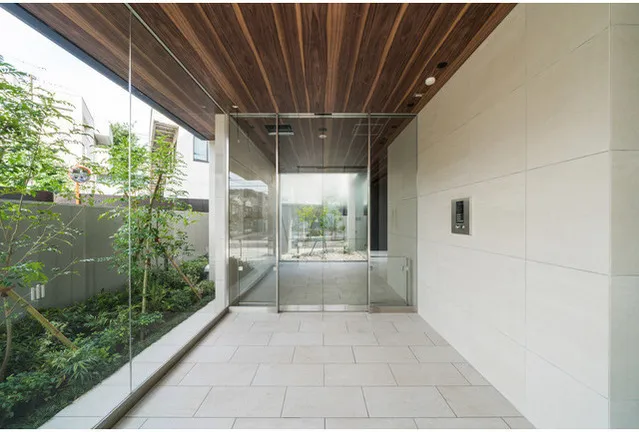 Lefon Progres Akabane - Exterior - ["Property", "Ceiling", "Architecture"]