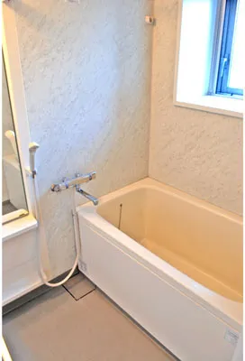 New City Apartments Kameido - Interior - ["Plumbing fixture", "Bathtub", "Floor"]