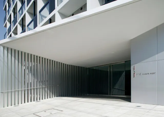 Ipse Kamata WEST - Exterior - ["Fixture", "Building", "Rectangle"]
