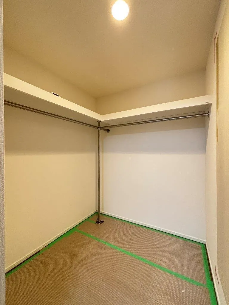 Lefon Livent Suginami Eifuku - Interior - ["Flooring", "Floor", "Wood"]