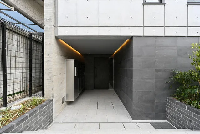 ASTILE Nishi-Shinjuku II - Exterior - ["Rectangle", "Asphalt", "Road surface"]
