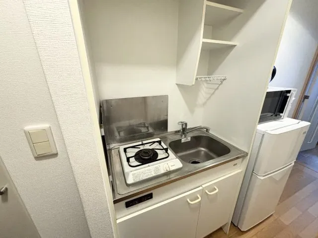 Aiferique Omori - Interior - ["Floor", "Apartment", "Plumbing fixture"]