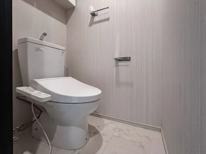 Castalia Azabujuban - Interior - ["Toilet seat", "Plumbing fixture", "Bathroom"]