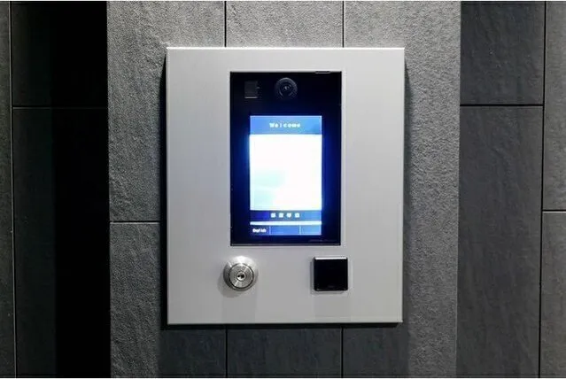 Due Kameido - Other - ["Electronic device", "Gadget", "Display device"]