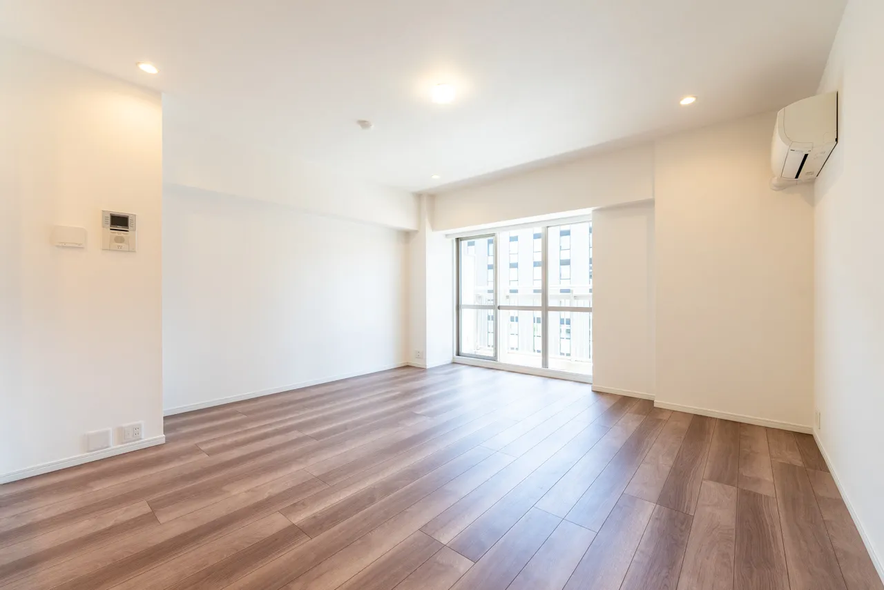 Platine Tamachi - Interior - ["Flooring", "Floor", "Wood flooring"]