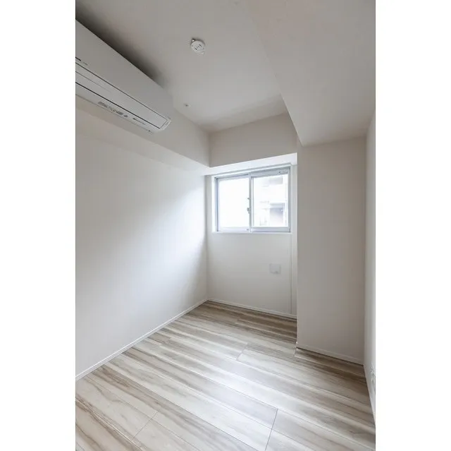 Doue Tsukishima II - Interior - ["Flooring", "Floor", "Ceiling"]