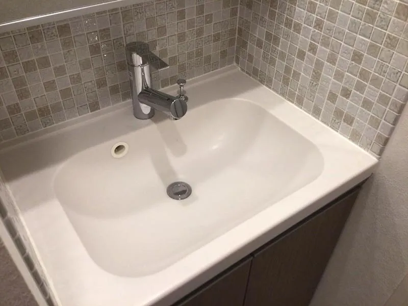 Mynavi STAY Grande Ueno - Interior - ["Bathroom Sink", "Plumbing fixture", "Sink"]