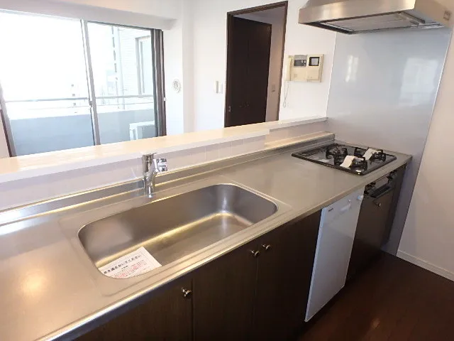 Shiba Park Apartment - Interior - ["Tap", "Kitchen sink", "Plumbing fixture"]
