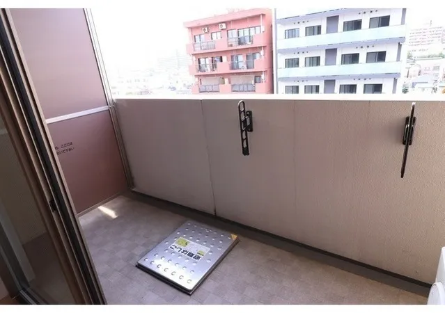Comforia Oshima - Interior - ["Floor", "Flooring", "Apartment"]