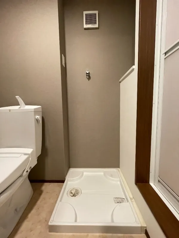Charon - Interior - ["Floor", "Flooring", "Interior design"]