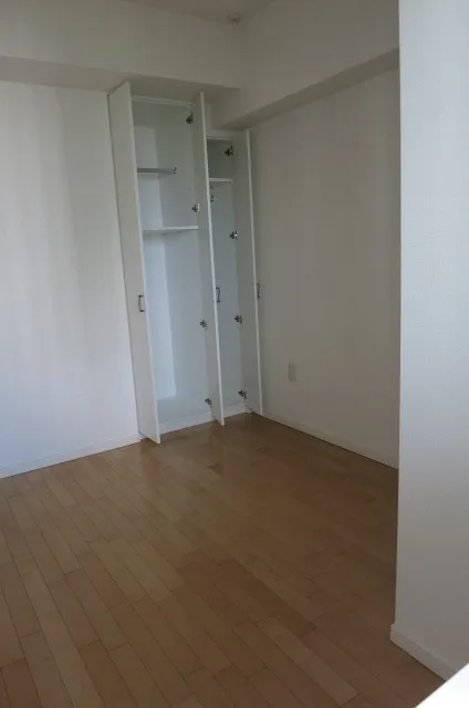Esty Maison Toyosu Residence - Interior - ["Wall", "Wood", "Flooring"]