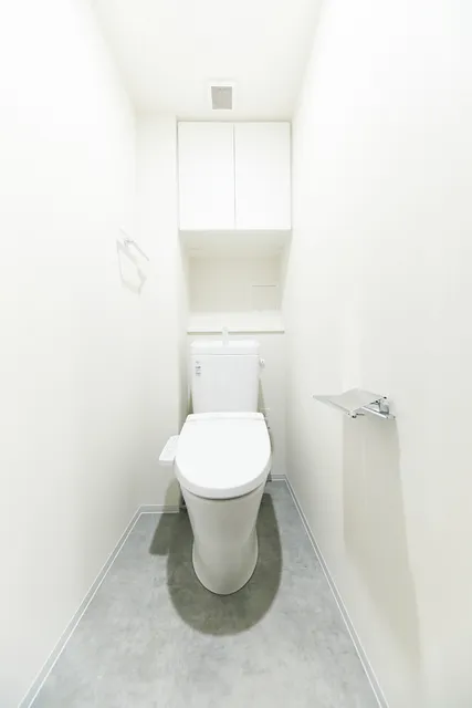 Belfirth Kinshicho South - Interior - ["Toilet seat", "Plumbing fixture", "Toilet"]
