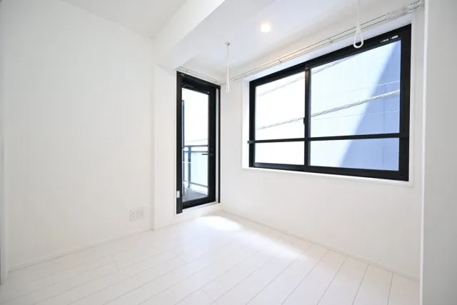 The Residence Nihonbashi - Interior - ["Ceiling", "Floor", "Apartment"]