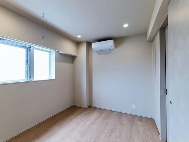 Baus Flats Kuramae - Interior - ["Flooring", "Floor", "Ceiling"]