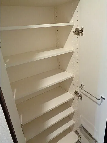 The Park Habio Kagurazaka Katsuki - Interior - ["Shelf", "Shelving", "Stairs"]