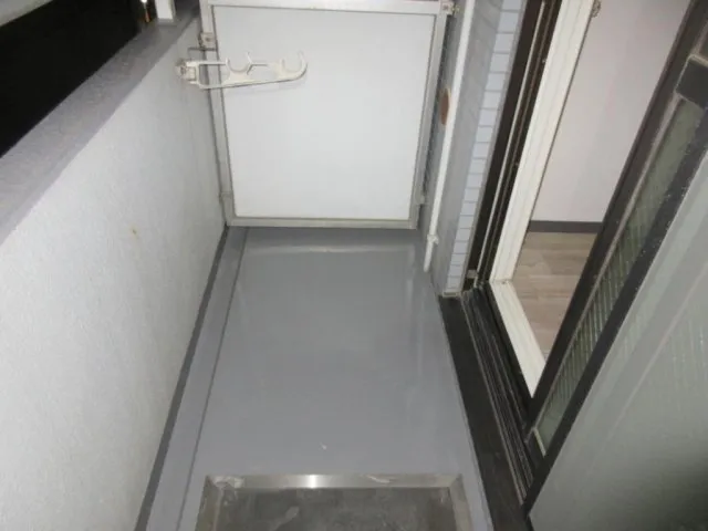 Sky Court Shimotakaido - Interior - ["Floor", "Silver", "Glass"]