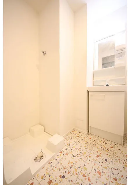Harmony Residence Rikugien - Interior - ["Flooring", "Floor", "Interior design"]