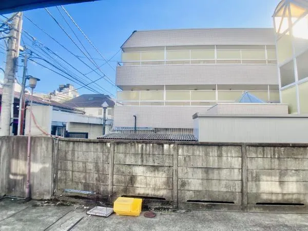 Asakawa Corp. - Interior - ["Daytime", "Architecture", "Composite material"]