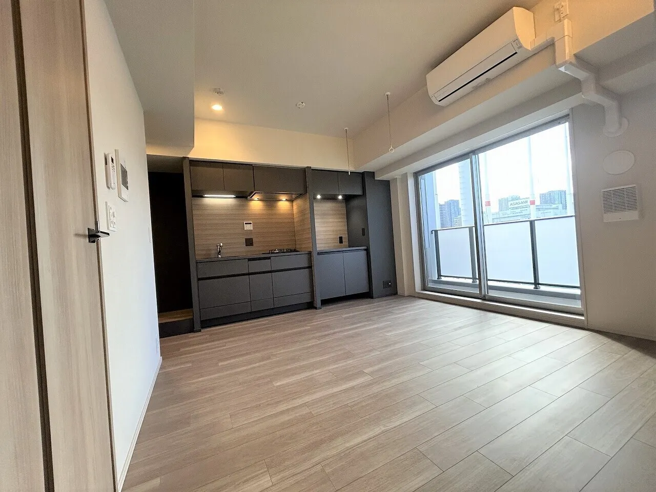 Blanchiesta Kiba - Interior - ["Flooring", "Floor", "Wood flooring"]