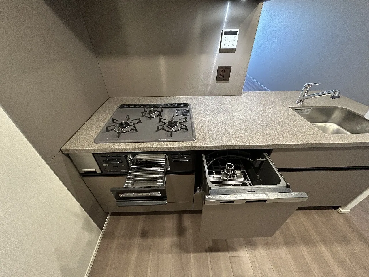 Blanchiesta Kiba - Interior - ["Kitchen", "Kitchen Sink", "Major appliance"]