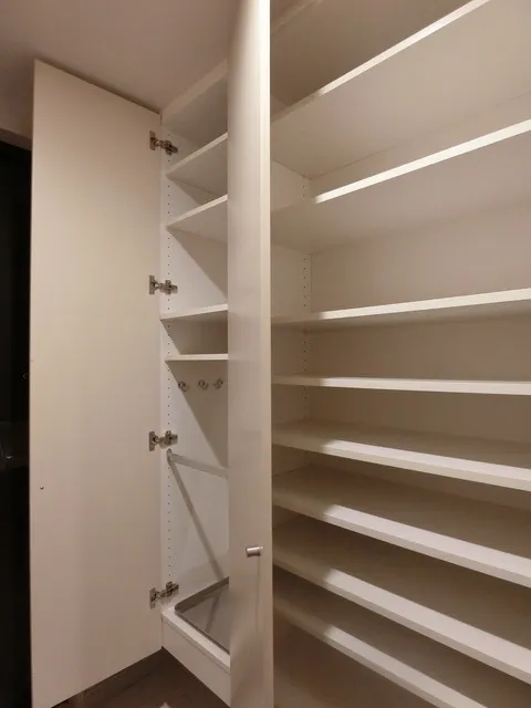 Park Habio Sutengumae - Interior - ["Shelf", "Shelving", "Wood"]