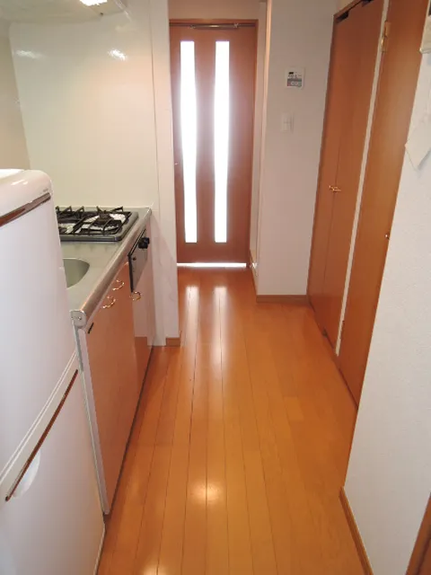 JAPT Akihabara - Interior - ["Floor", "Room", "Wood flooring"]