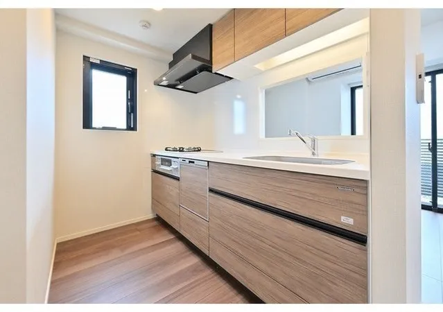 Comfortia Liv Komagome Nishigahara - Interior - ["Countertop", "Wood", "Kitchen"]
