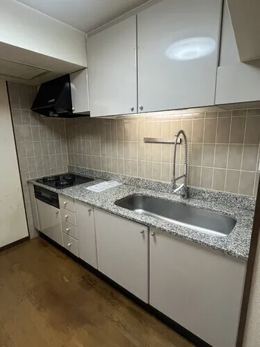 Nisshin Palace Stage Nishiazabu - Interior - ["Kitchen", "Kitchen Sink", "Flooring"]
