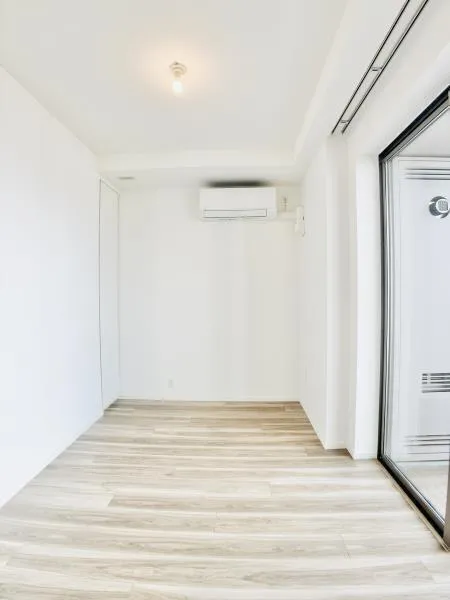 HARUMI FLAG PARK VILLAGE Building T - Interior - ["Flooring", "Wood flooring", "Floor"]