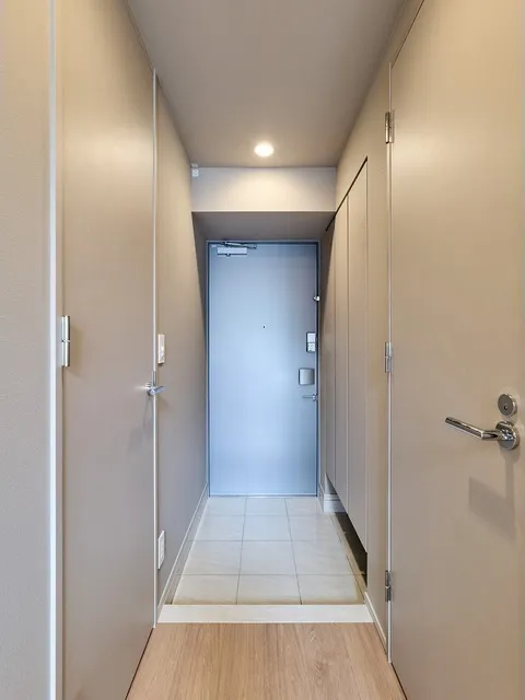 Baus Flats Kuramae - Interior - ["Flooring", "Wood", "Floor"]