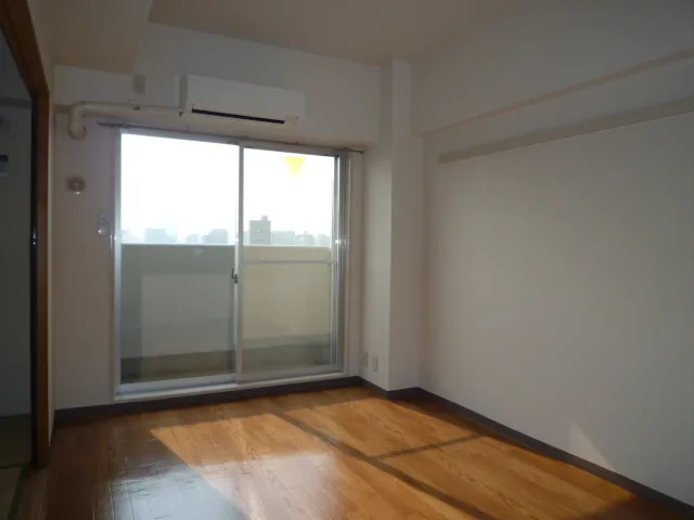 Echopia - Interior - ["Flooring", "Floor", "Wood flooring"]