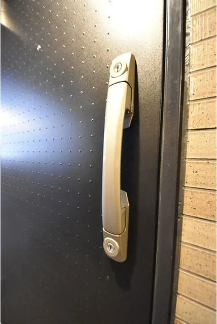 Groban Itabashi - Interior - ["Handle", "Door", "Automotive design"]