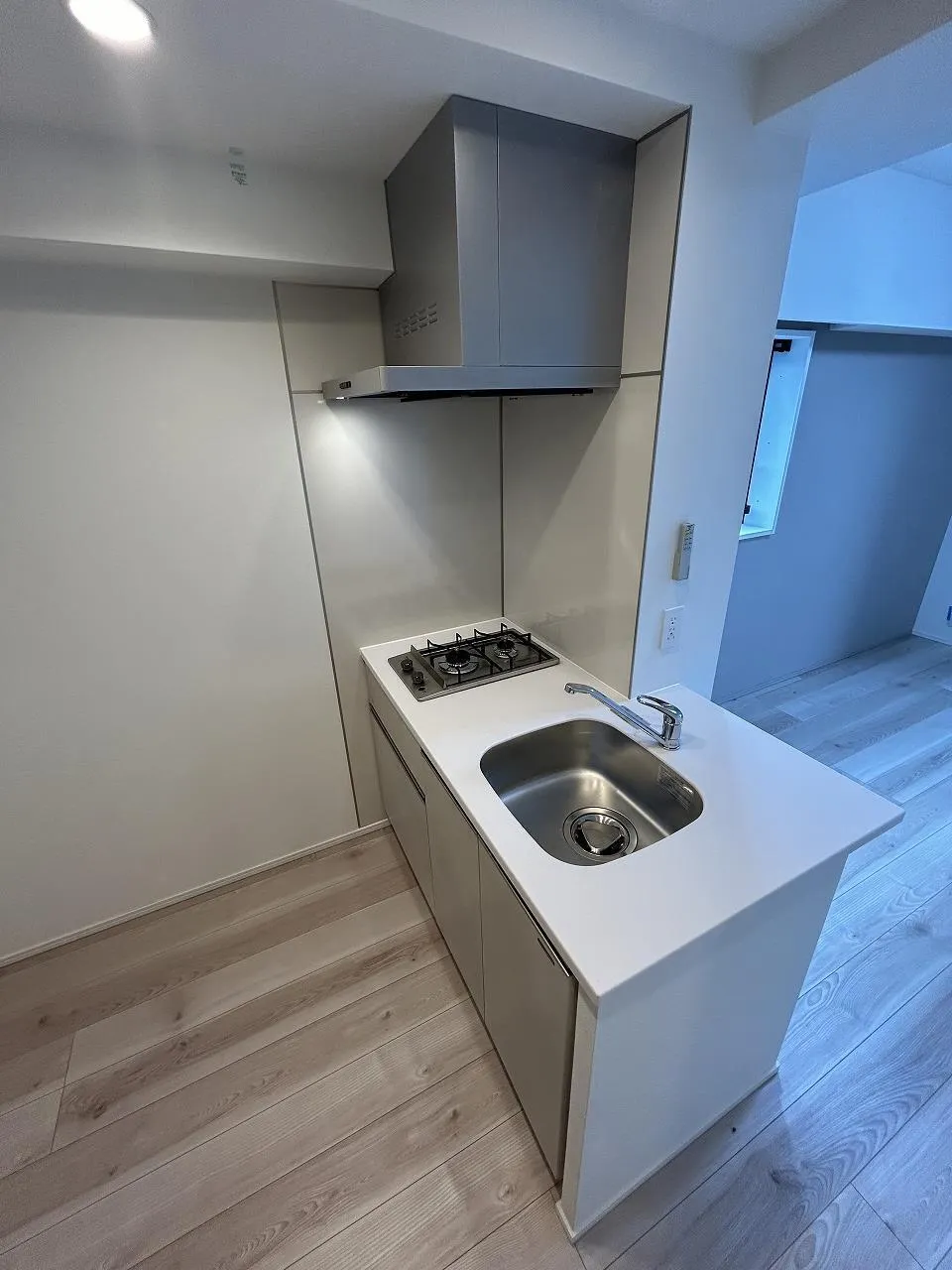 LiveCasa Nishidai - Interior - ["Tap", "Plumbing fixture", "Cabinetry"]
