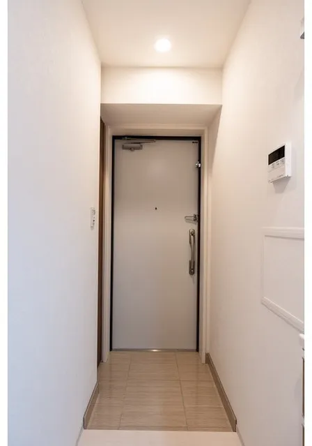 BPR Residence Nerima Fujimidai - Interior - ["Flooring", "Floor", "Door"]