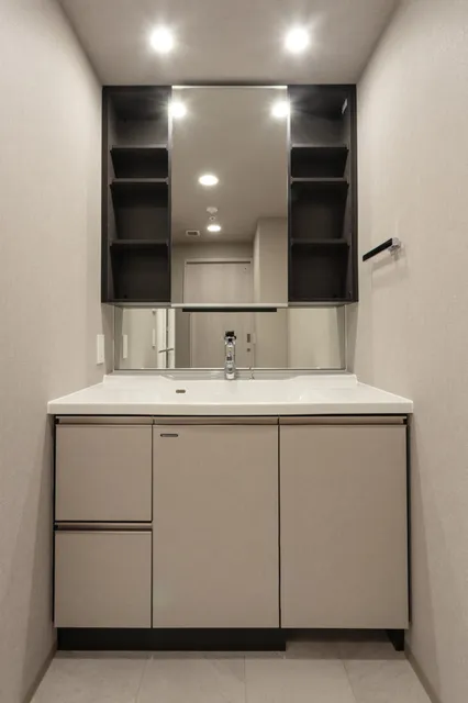 Terra Silk Forest - Interior - ["Flooring", "Bathroom cabinet", "Interior design"]