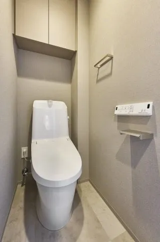 Proud Flat Nishikamata - Interior - ["Toilet seat", "Flooring", "Toilet"]