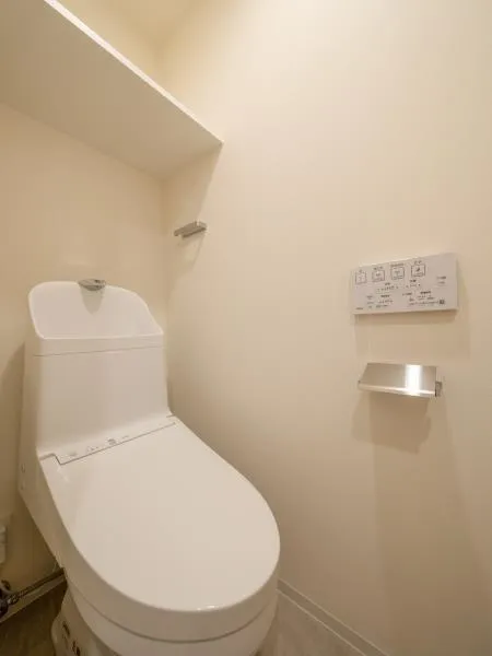 Brillia Ist Asakusa - Interior - ["Flooring", "Floor", "Plumbing fixture"]