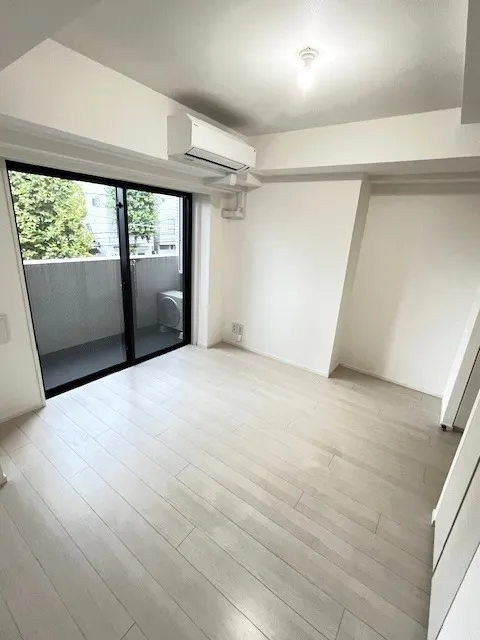 Residia Shirokane Takanawa - Interior - ["Flooring", "Floor", "Tile Flooring"]