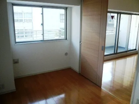 La Vita Nihonbashi - Interior - ["Floor", "Flooring", "Apartment"]
