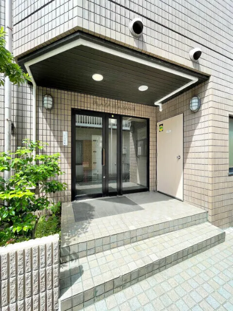Plaza Iidabashi - Exterior - ["Apartment", "Gate", "Tile"]
