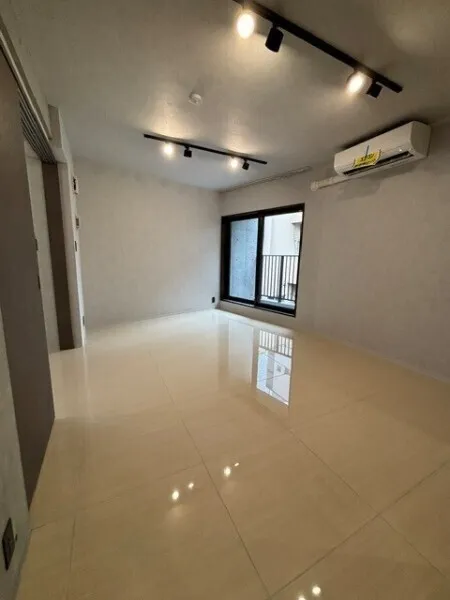 EXAM AKASAKA - Interior - ["Flooring", "Floor", "Ceiling"]