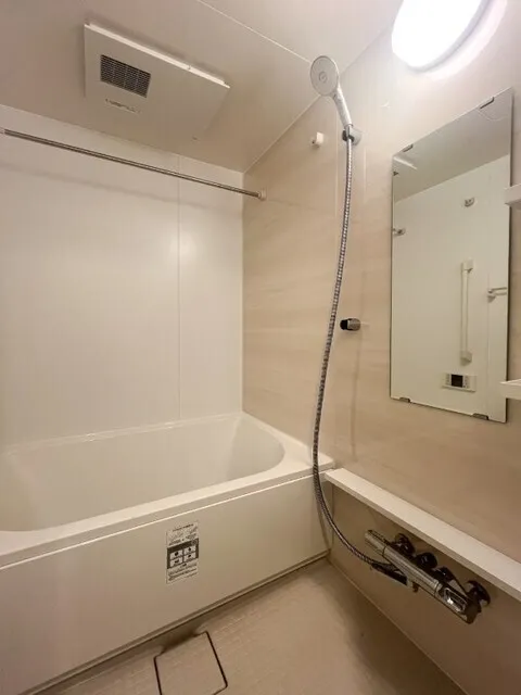 Brookside Residence Kiba - Interior - ["Flooring", "Plumbing fixture", "Floor"]