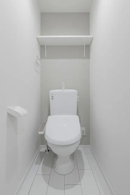 Aglaia Shinjuku Yokoteracho - Interior - ["Toilet seat", "Toilet", "Bathroom"]