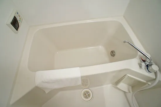 JAPT Roppongi 2 - Interior - ["Brown", "Tap", "Plumbing fixture"]